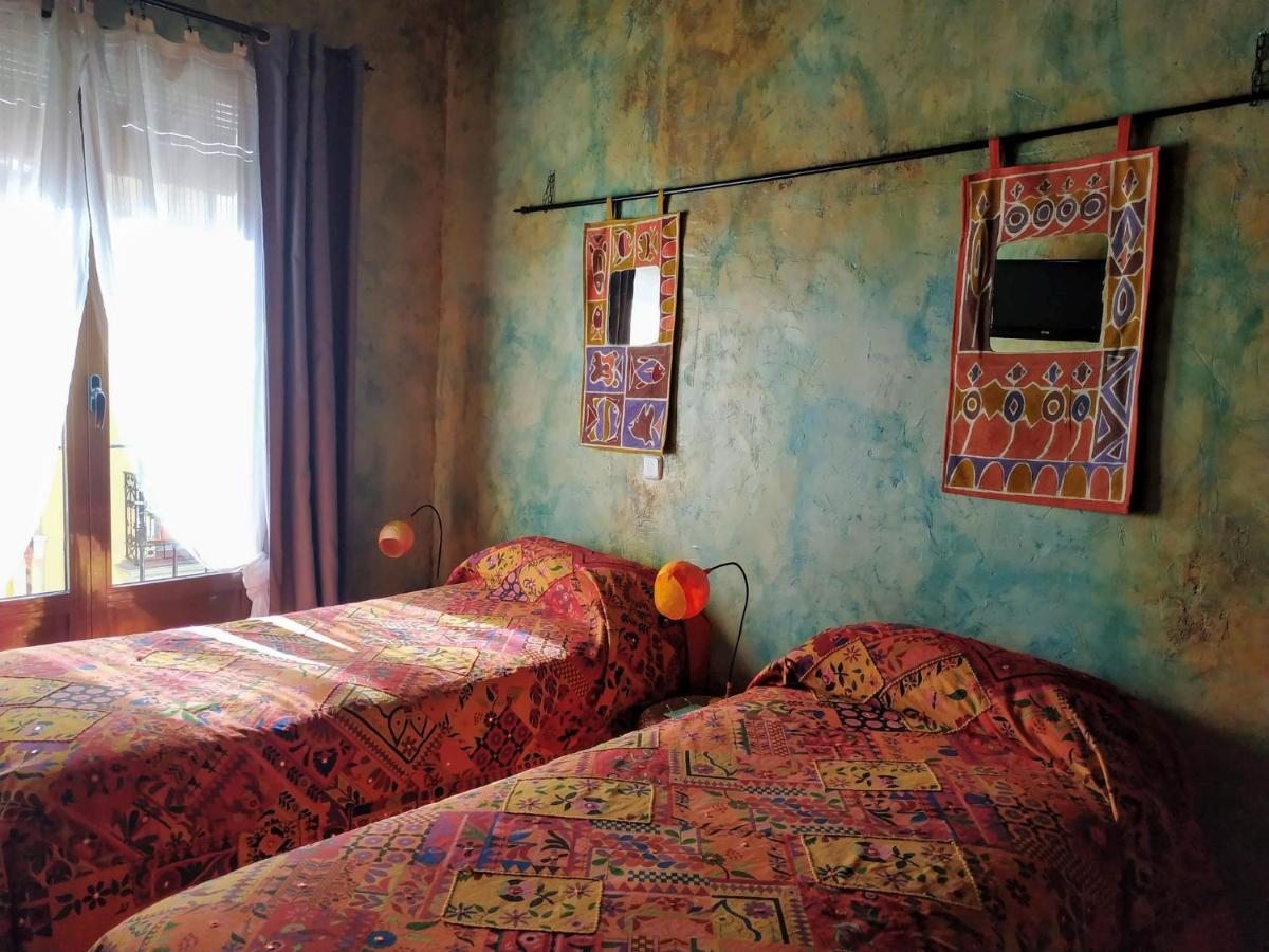 مدريد Hostal Artistic B&B المظهر الخارجي الصورة